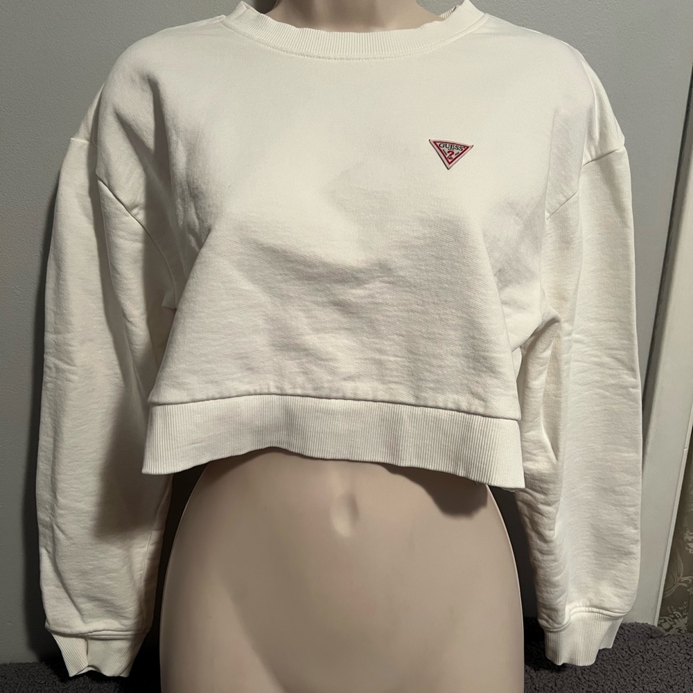 GUESS CROP TOP SZ MEDIUM